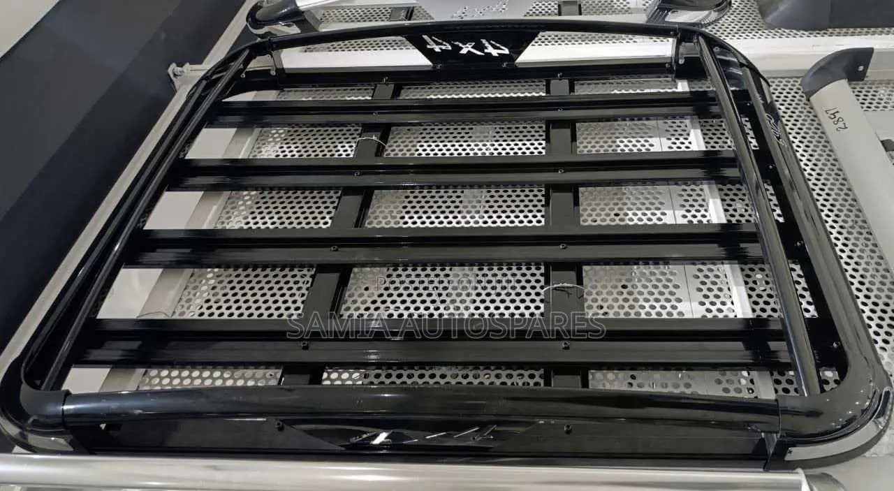 Universal (4*4) Carrier Black
