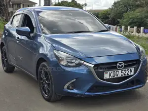 Mazda Demio 2017 Blue