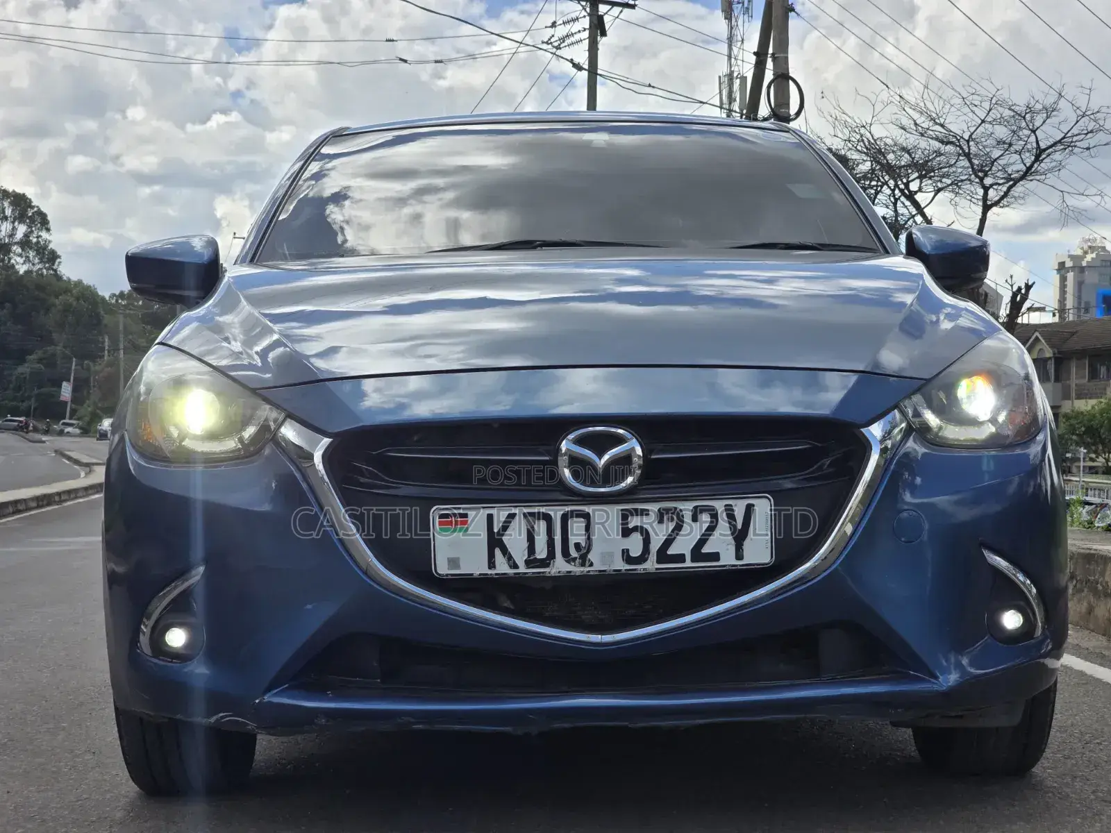 Mazda Demio 2017 Blue