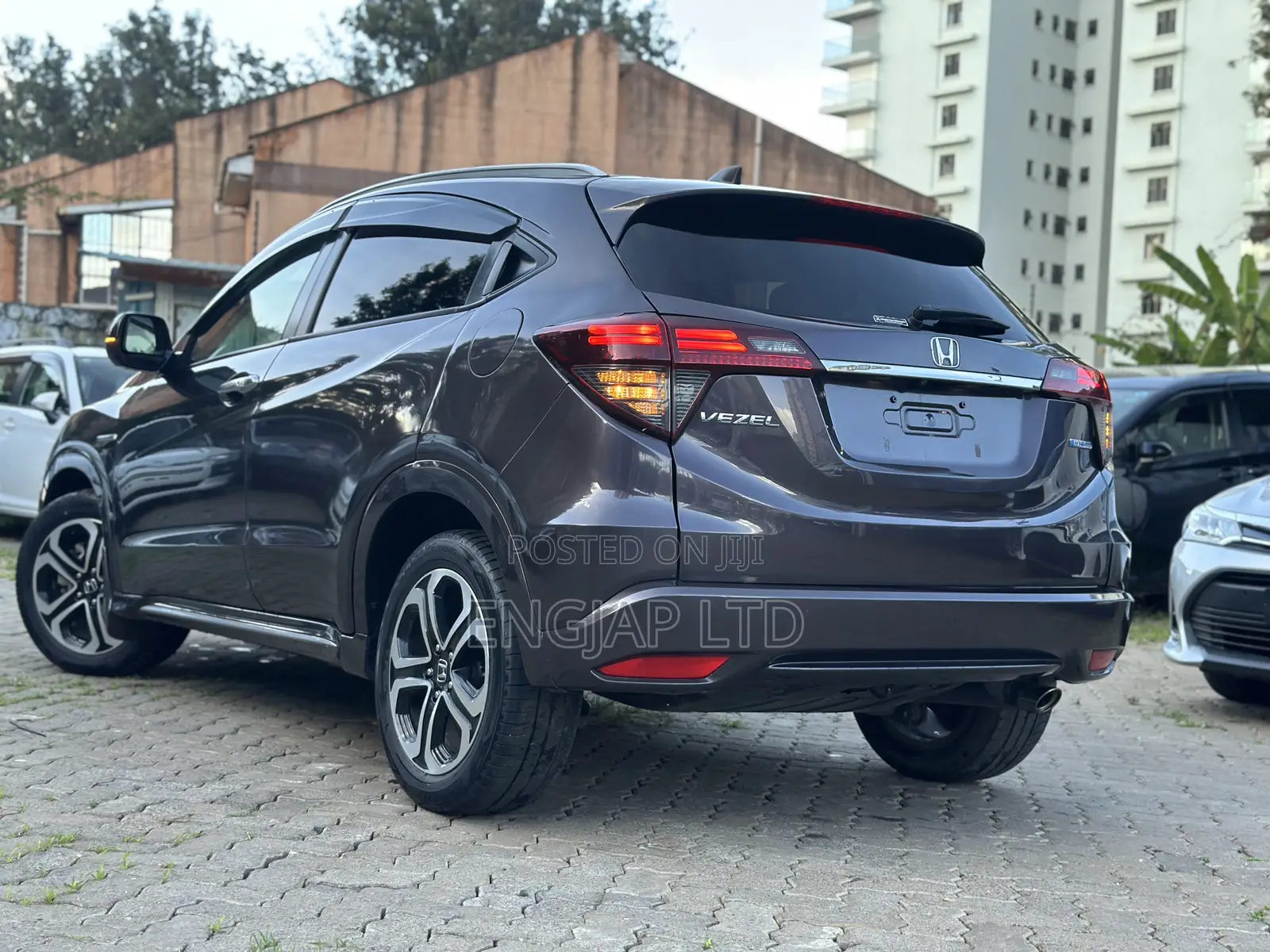 Honda Vezel 2018 Brown