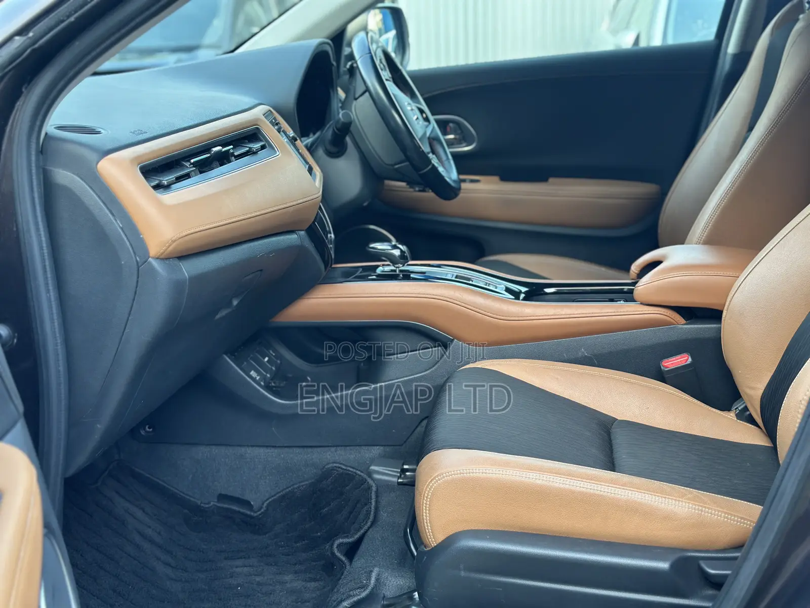 Honda Vezel 2018 Brown