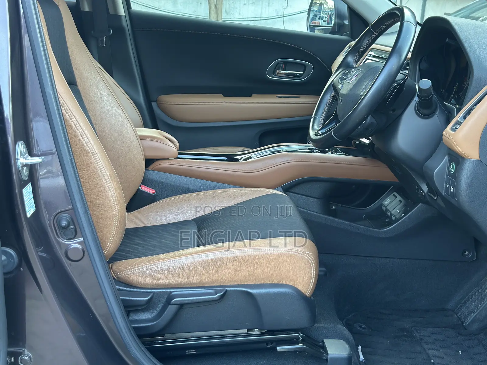 Honda Vezel 2018 Brown