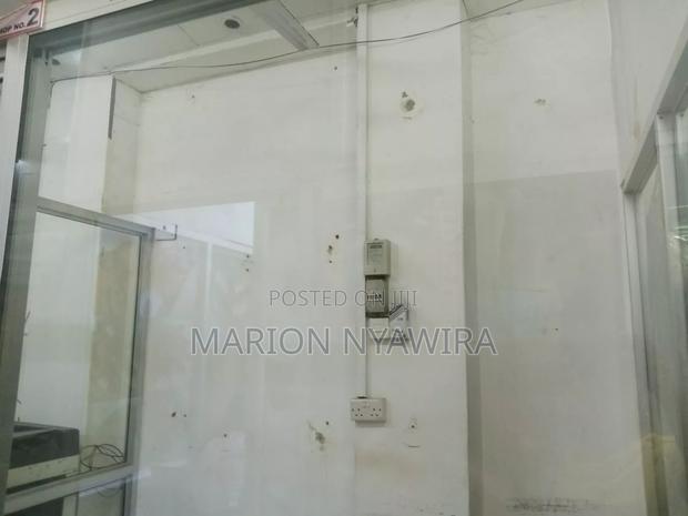 Shop to Let