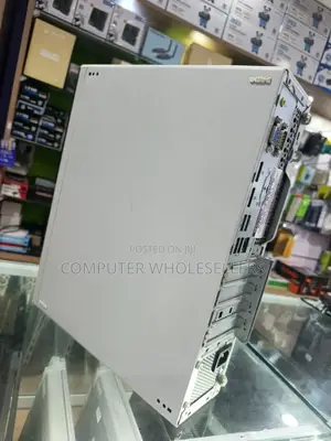 Desktop Computer 4GB Intel Core i5 HDD 500GB