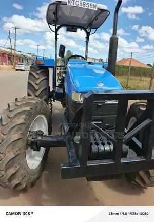 Tractor Newholland Tt75
