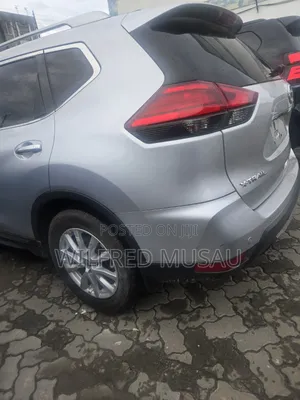 Nissan X-Trail 2.0 Hybrid FWD 2019 Silver