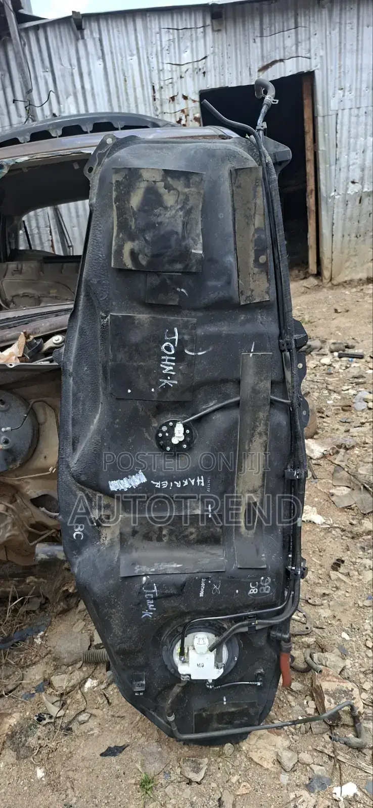 Toyota Harrier Fuel Tank