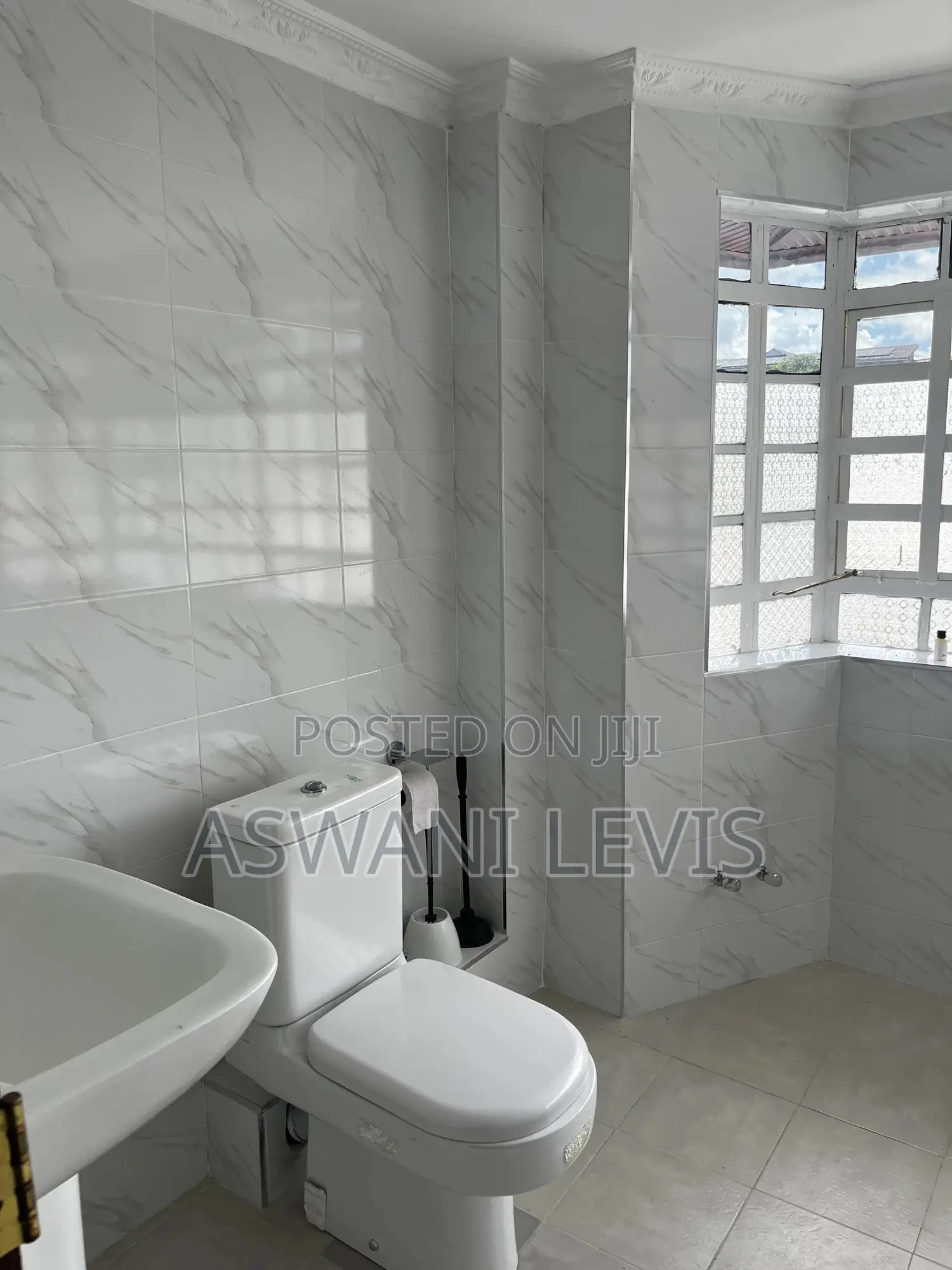 5bdrm Mansion in Kitengela for sale