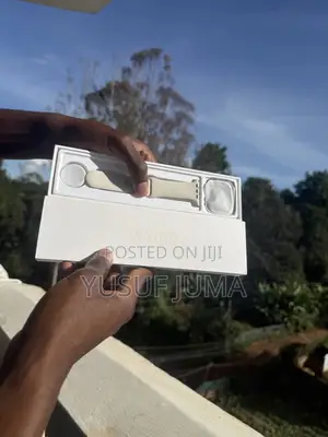 Vip Smartwatch at 3000ksh