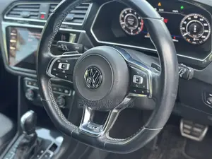 Volkswagen Tiguan 2018 Black