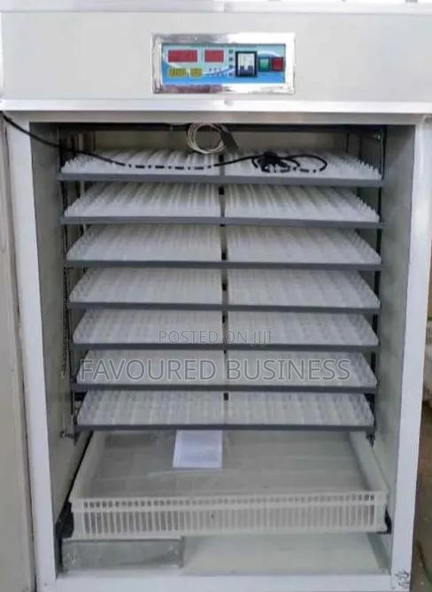 Approved Automatic Incubator/Electric 528 Eggs Incubator