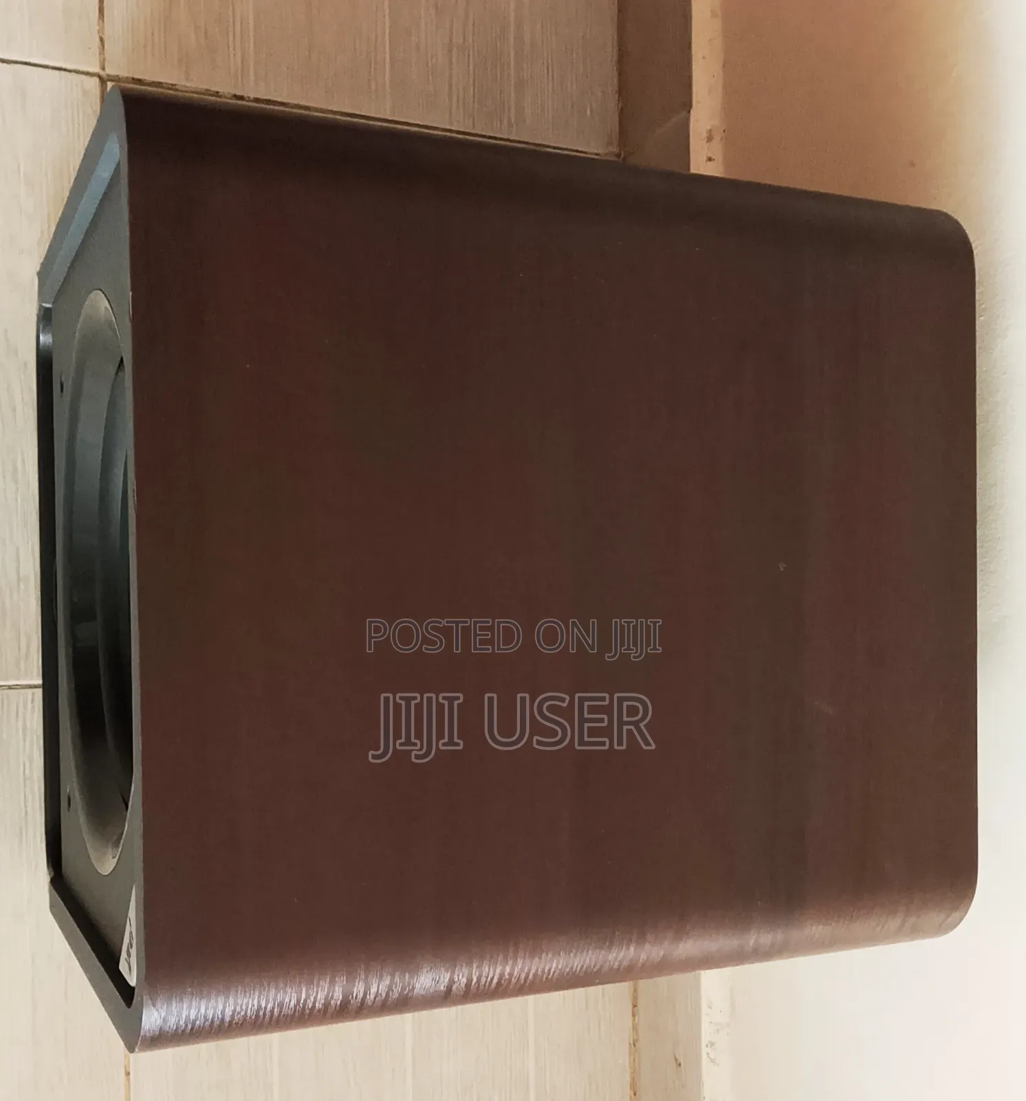 Polk Audio HTS 10 Subwoofer