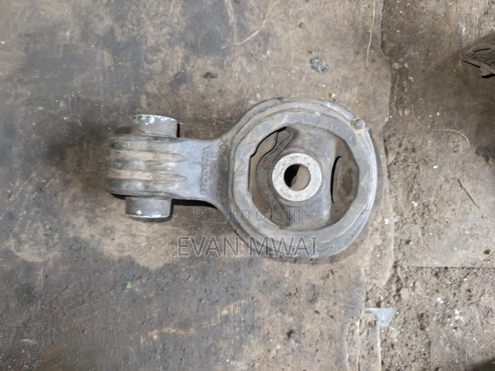 Honda Gear Box Mountain Available