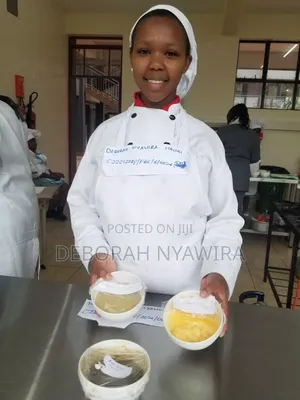 Chef / Waitress or Personal Chef