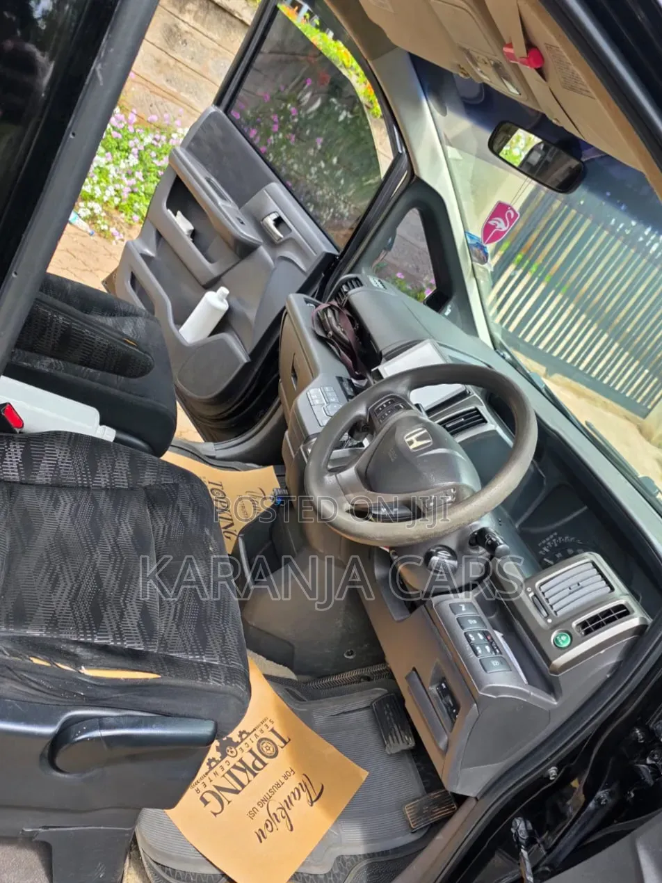 Honda Stepwgn 2013 Black
