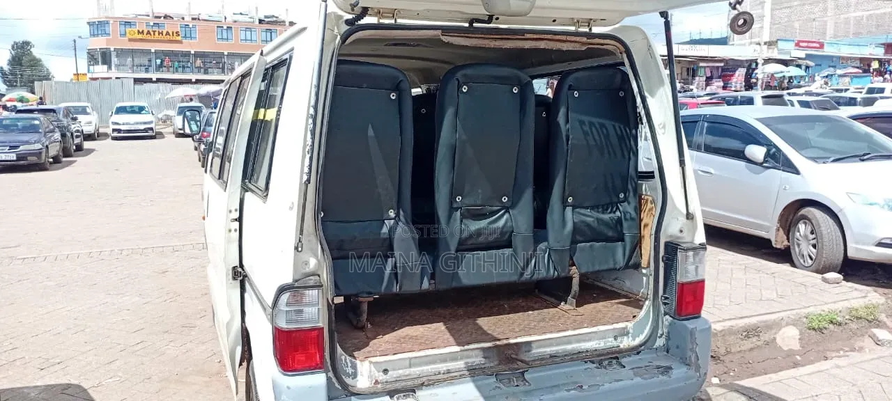 Nissan Vanette 2008 White