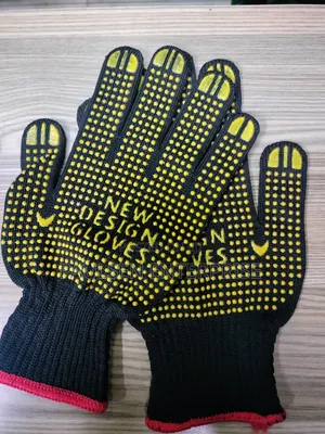 Dotted Grip Gloves