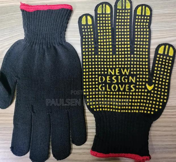 Dotted Grip Gloves - main view