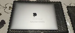 Laptop Apple MacBook Pro 2017 16GB Intel Core i7 SSD 512GB