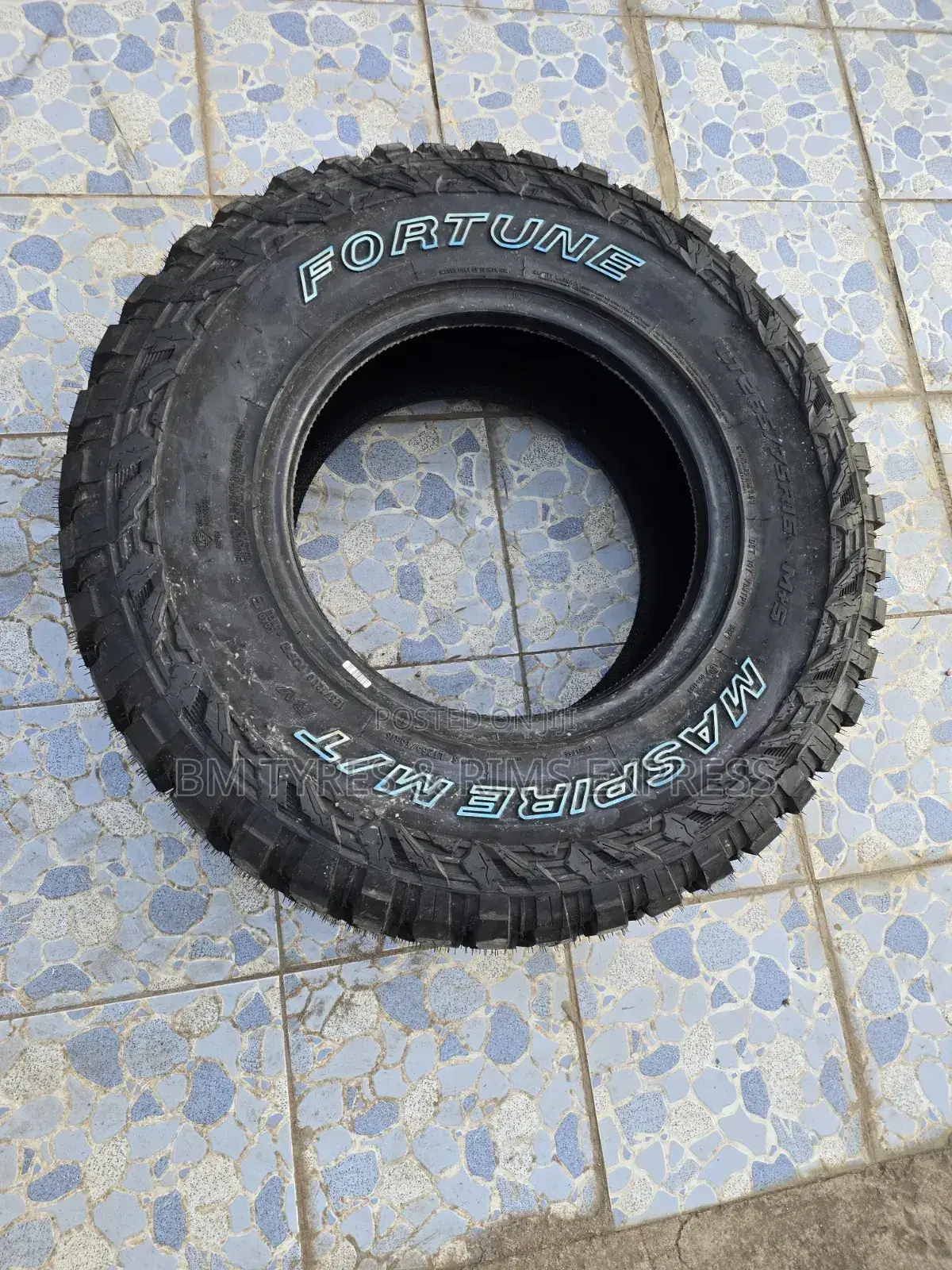 265 /75 R16 Fortune Tyres (Mud Terrrain)