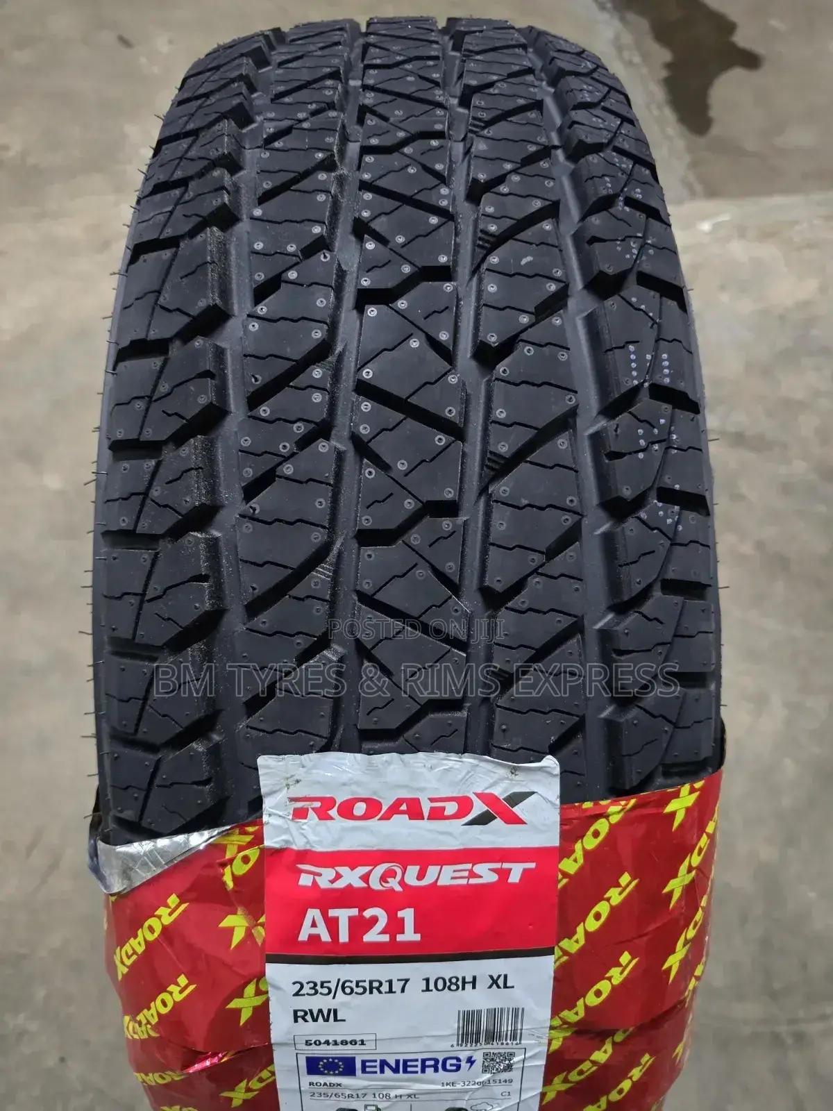 235 /65 R17 Roadx Tyres (All Terrein)
