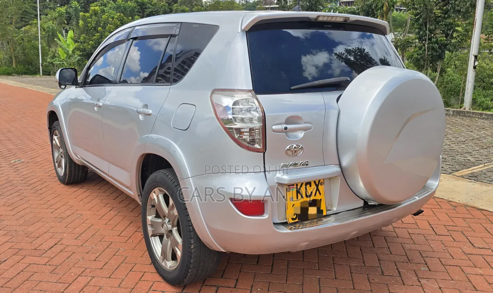 Toyota RAV4 2012 Silver