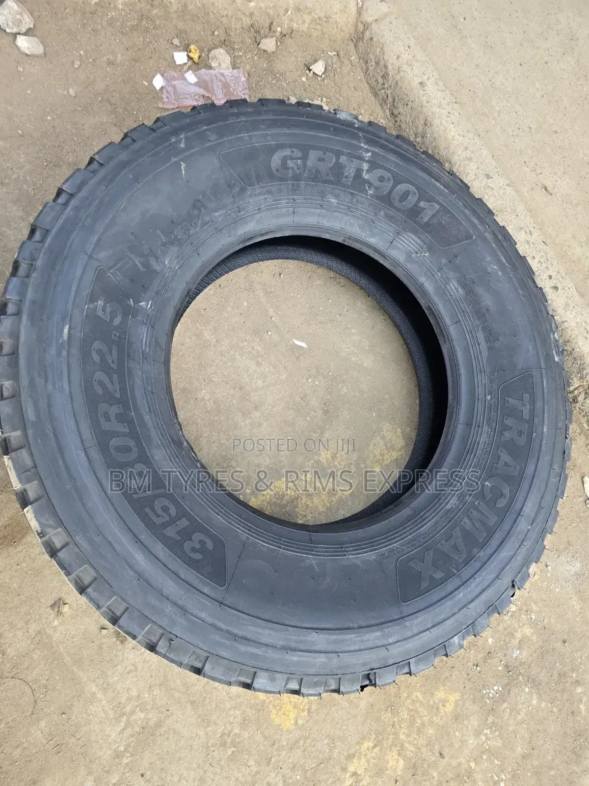 315 /80 R22. 5 Trackmax Tyres (Allposition)