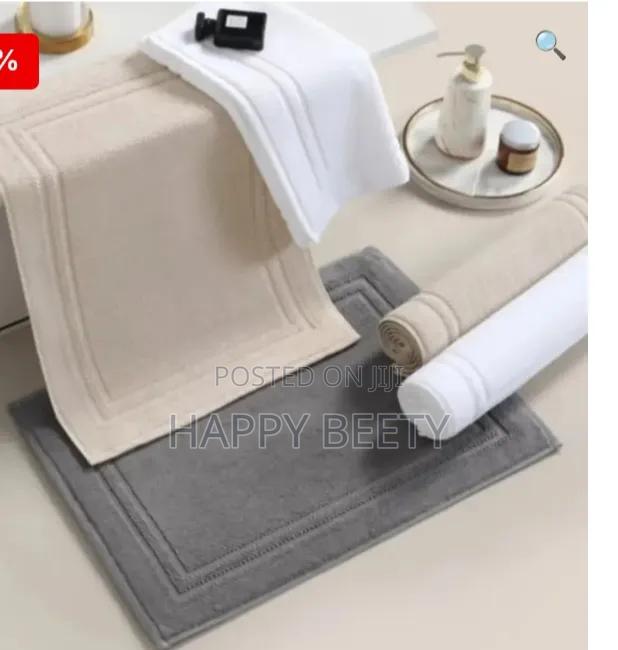 Absorbent Bathroom Mat - thumbnail 3