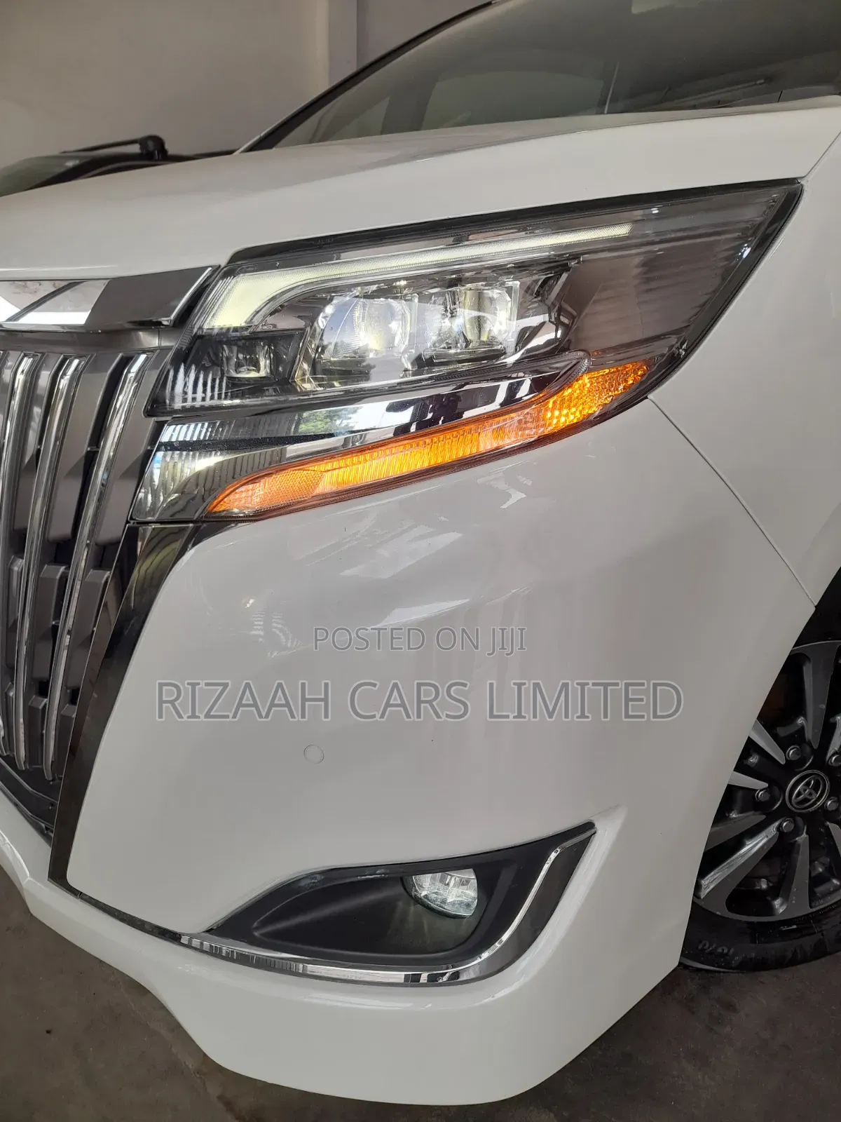 Toyota Esquire 2.0 AWD (7 seater) 2019