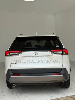 Toyota RAV4 2019 White