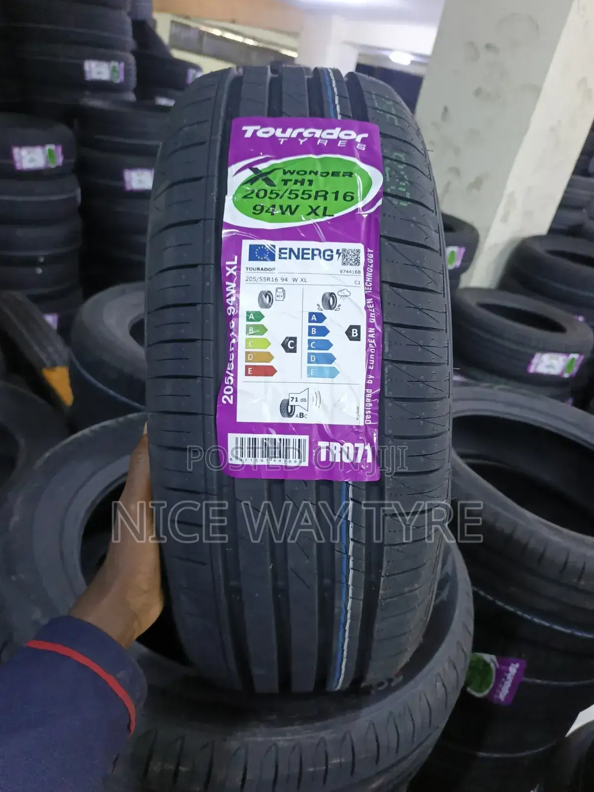 205/55r16 Tourador