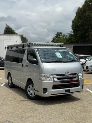 Toyota HiAce 2019 Silver