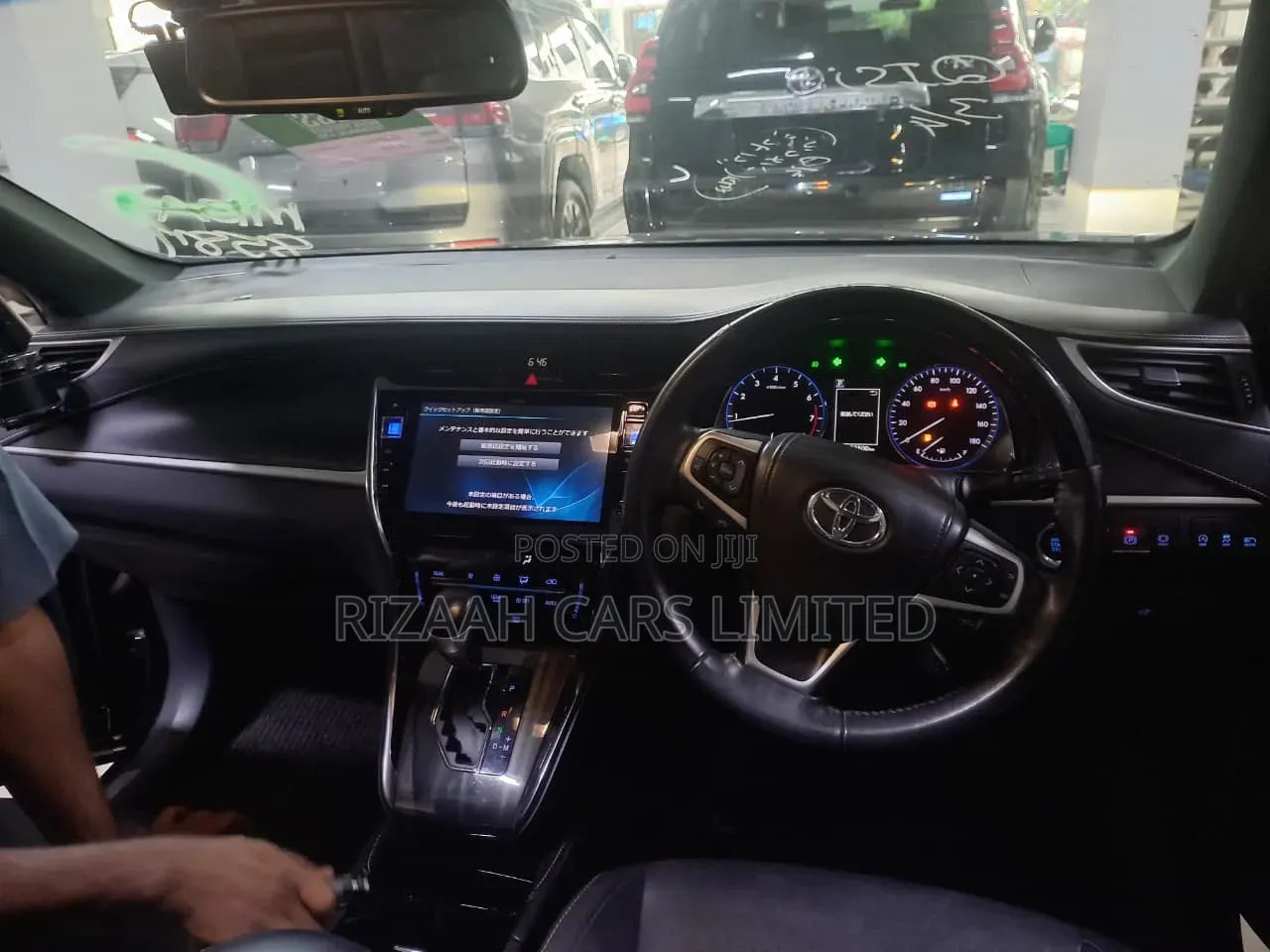 Toyota Harrier 2.0 2018