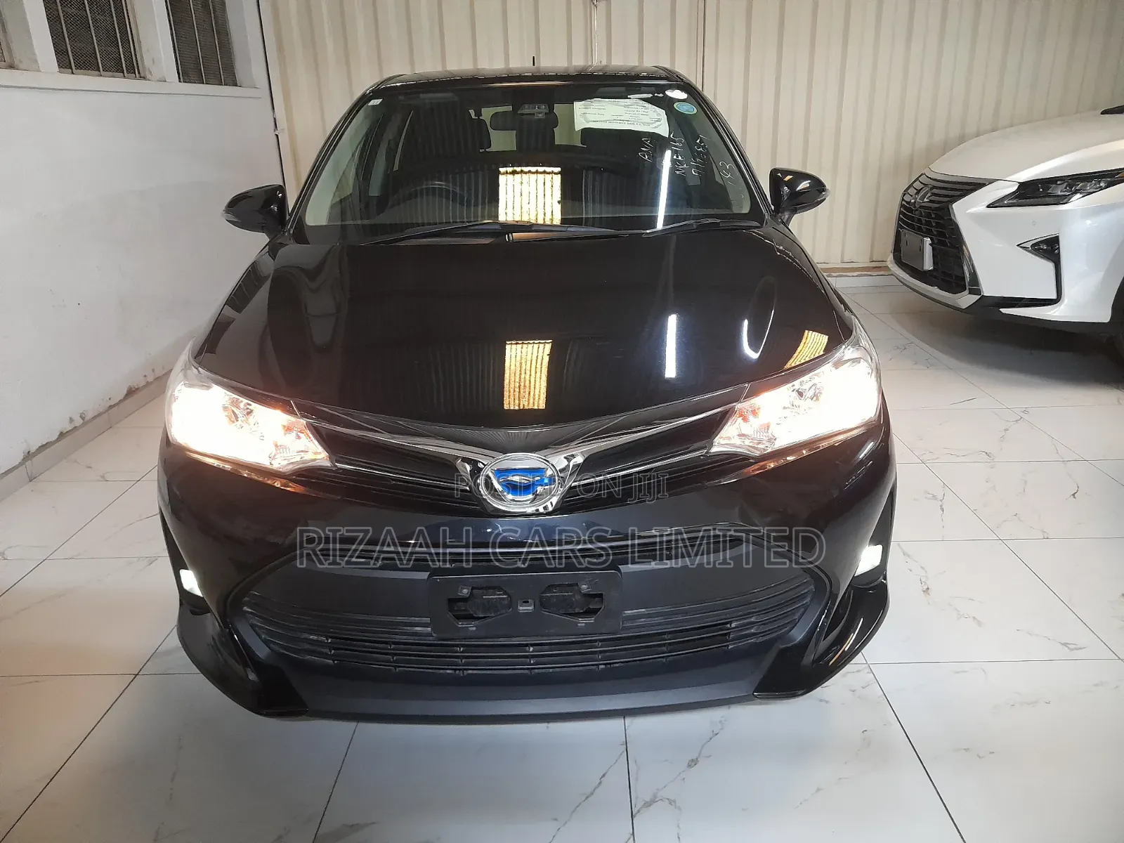 Toyota Corolla Fielder 2018