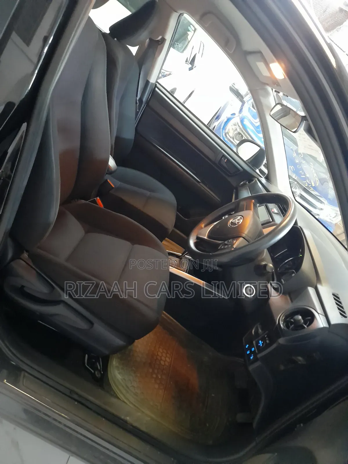 Toyota Corolla Fielder 2018