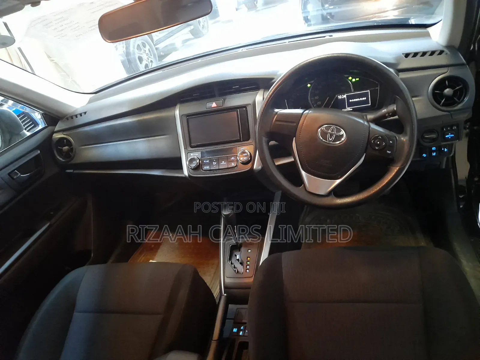 Toyota Corolla Fielder 2018