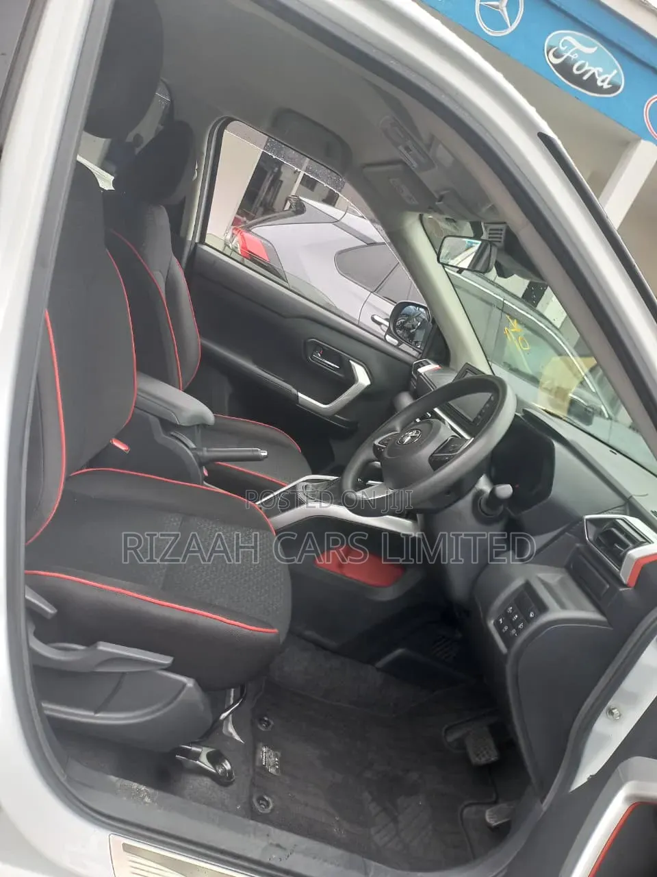 Toyota Raize 1.0 AWD 2020