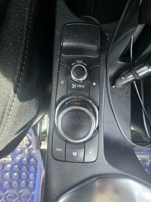 Mazda Demio 2017 Silver