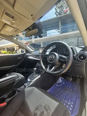 Mazda Demio 2017 Silver
