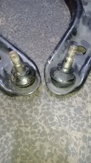 Control Arm Toyota Sienta New Model