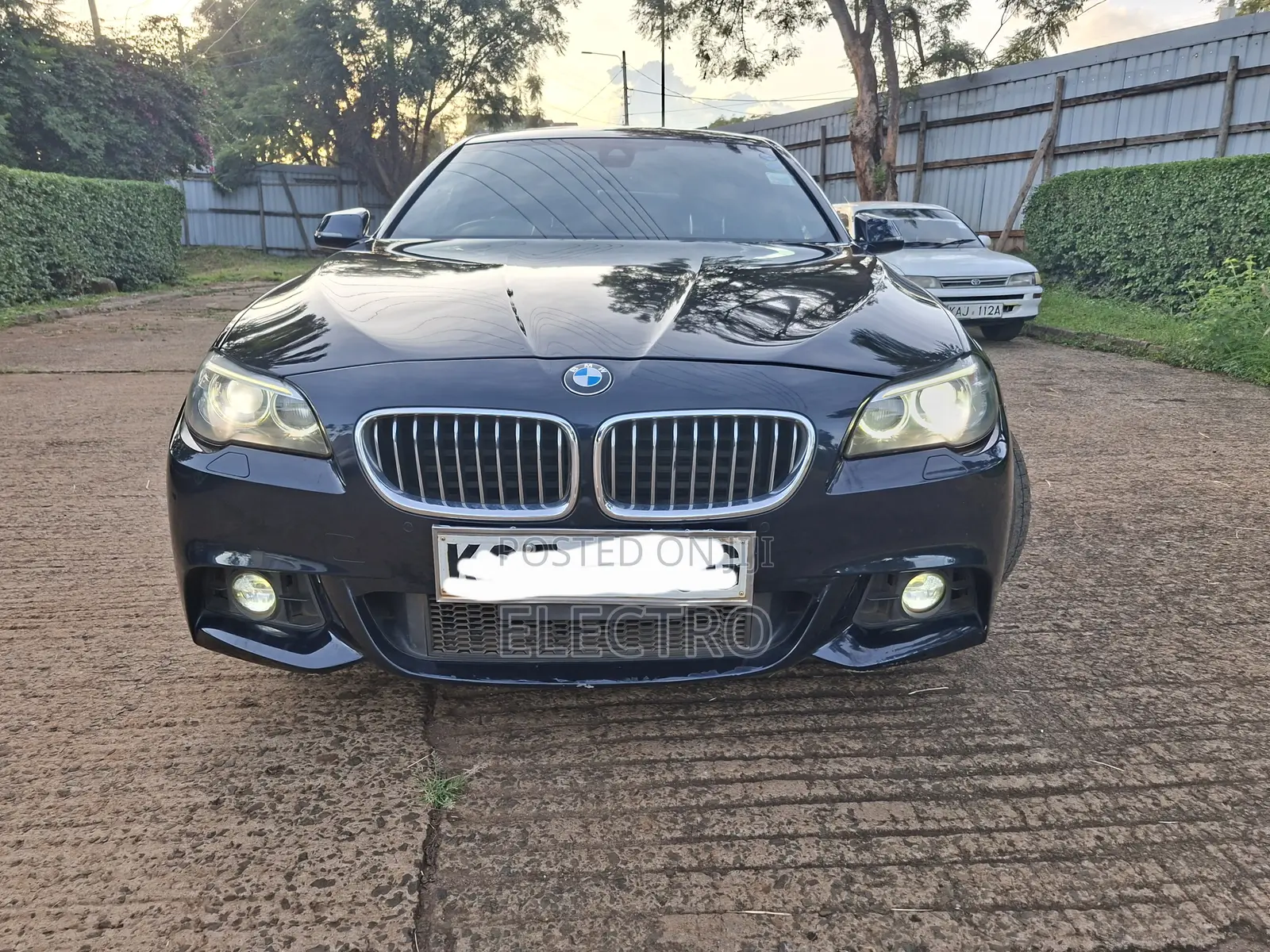 BMW 528i 2014 Blue