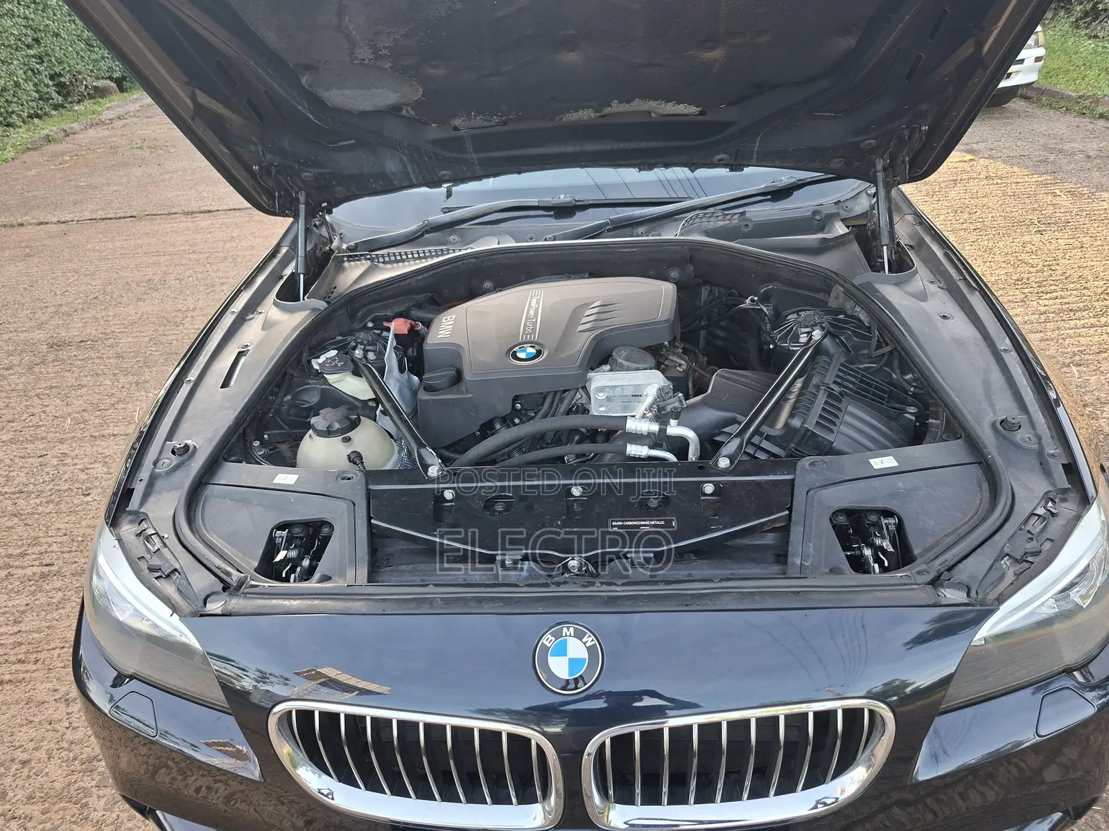 BMW 528i 2014 Blue