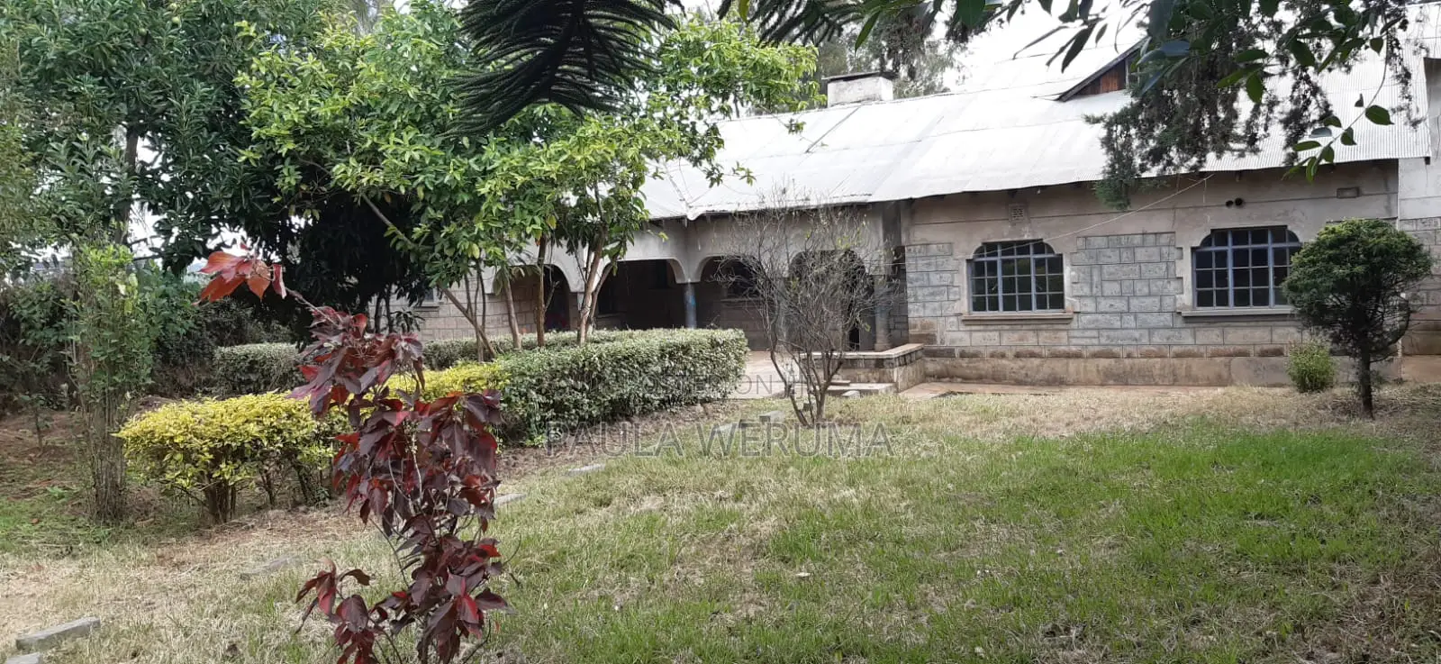 4bdrm House in Oloolua, Oluulua for sale