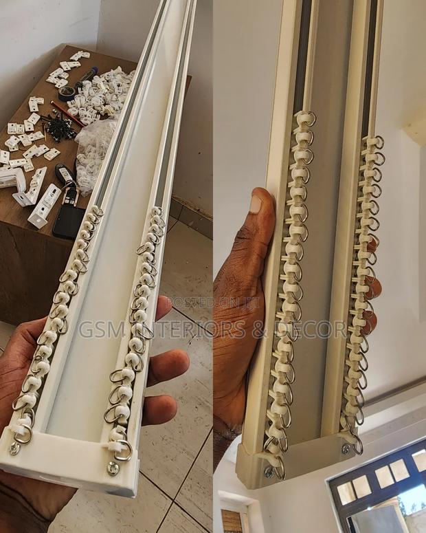 Aluminium Curtain Rails Double With 20 Runners Per Meter