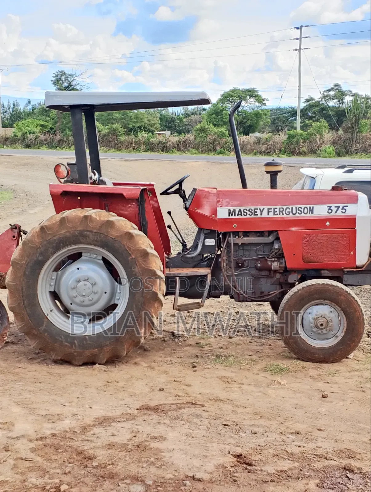Massey Ferguson 375 2wd