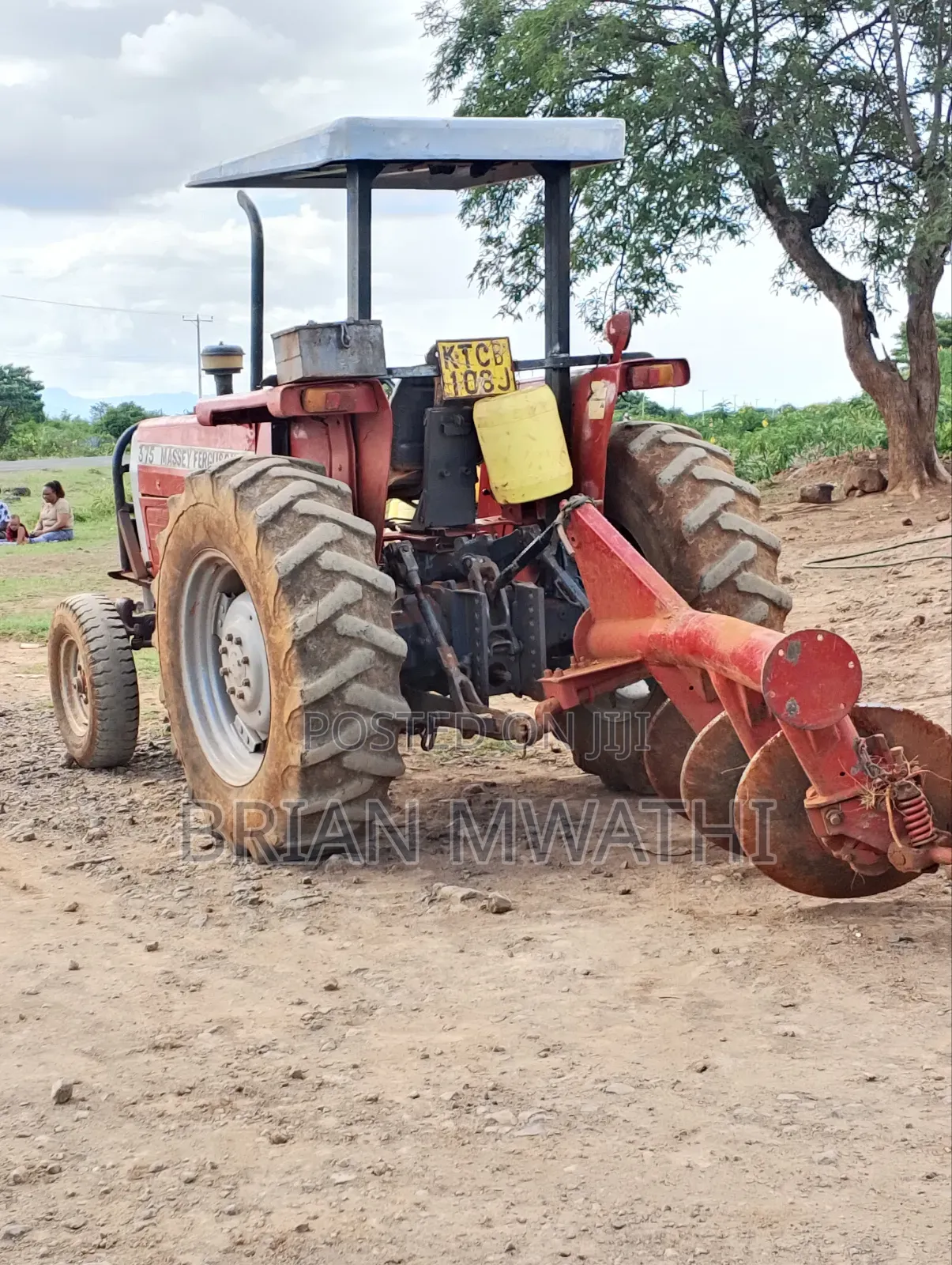 Massey Ferguson 375 2wd