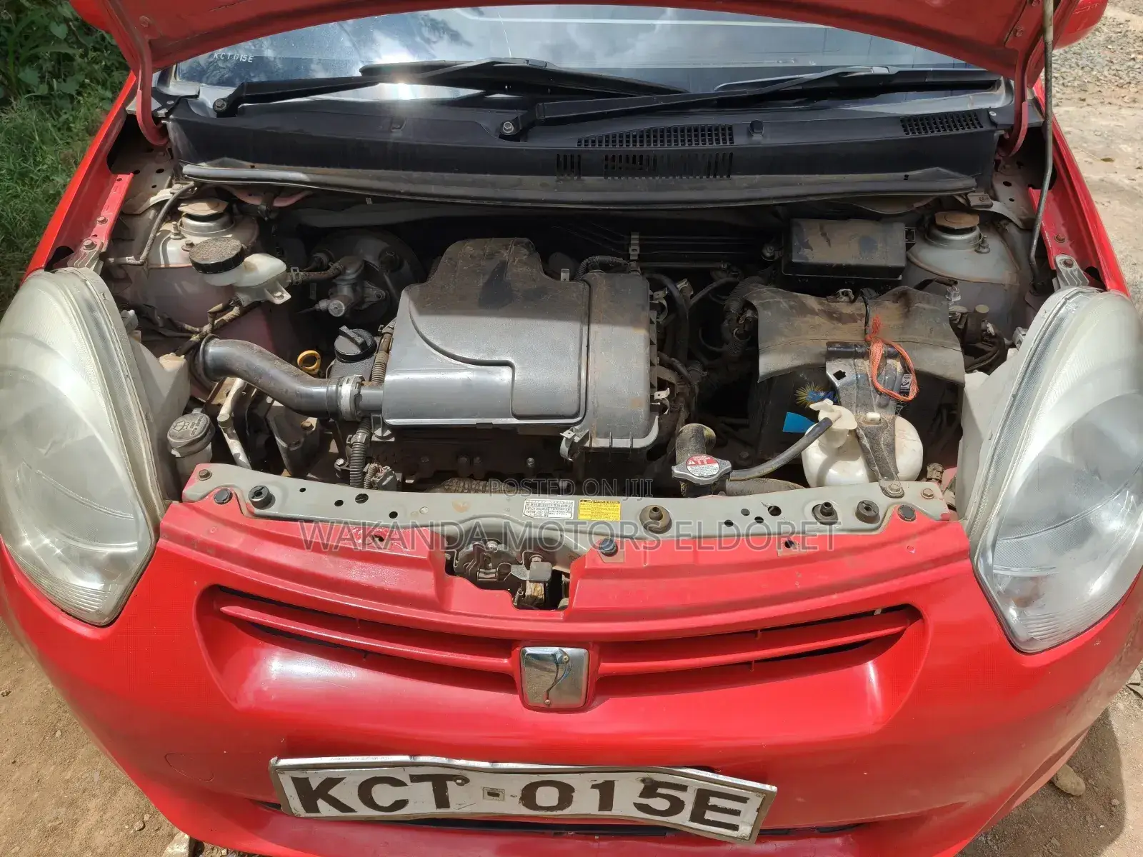 Toyota Passo 1.0 FWD 2011 Red
