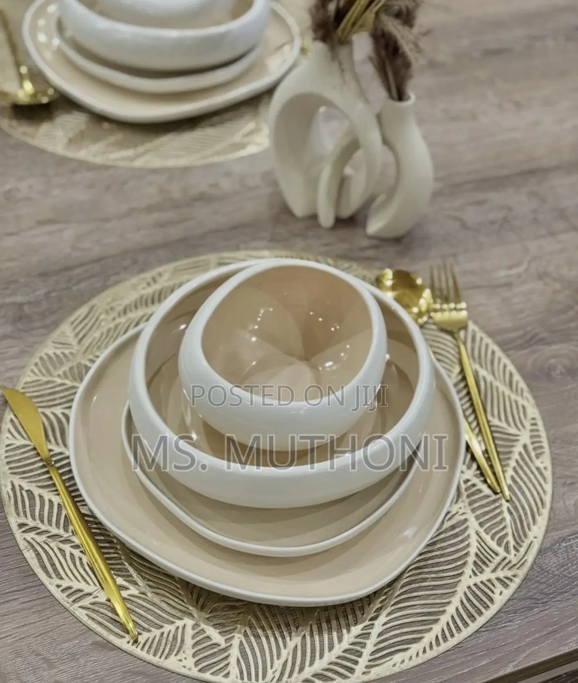 39 PCS Stylish Two Tone Dinner Set