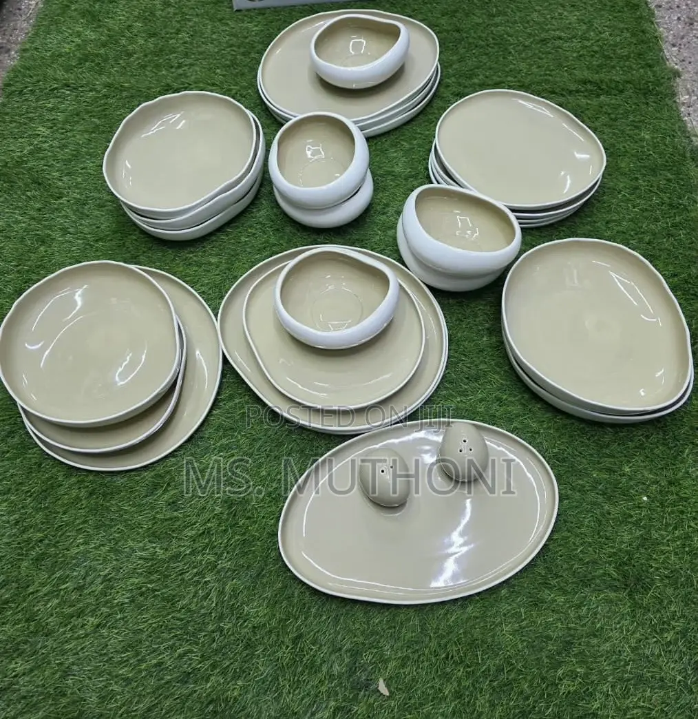 39 PCS Stylish Two Tone Dinner Set