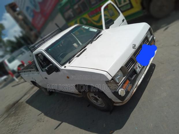 Nissan Pick-Up 2007 White - thumbnail 6